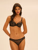 Soutien-gorge triangle emboitant décolleté plongeant - Noir