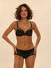 Soutien-gorge avec armature décolleté plongeant - Noir