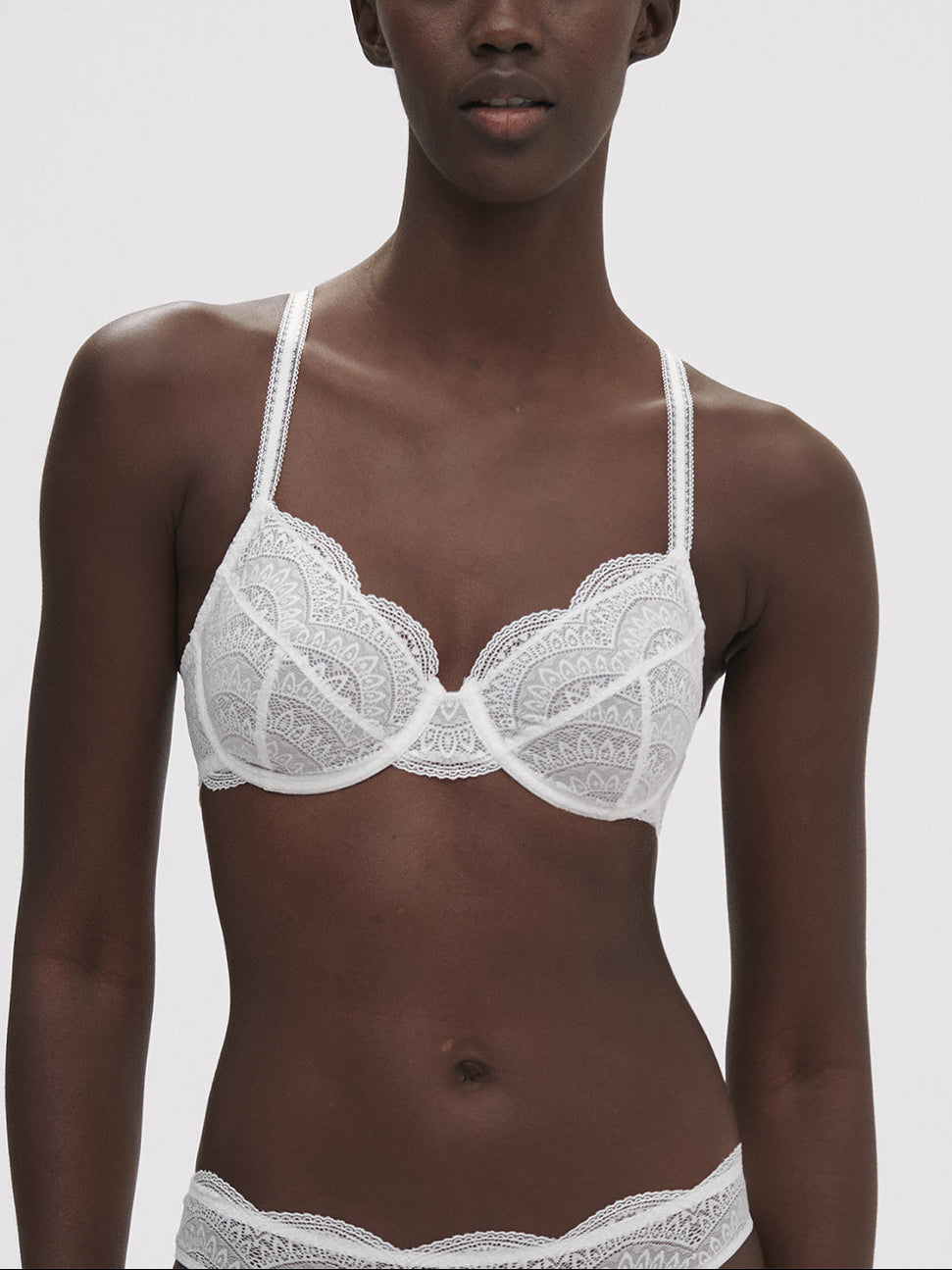 Soutien-gorge avec armatures classique - Naturel