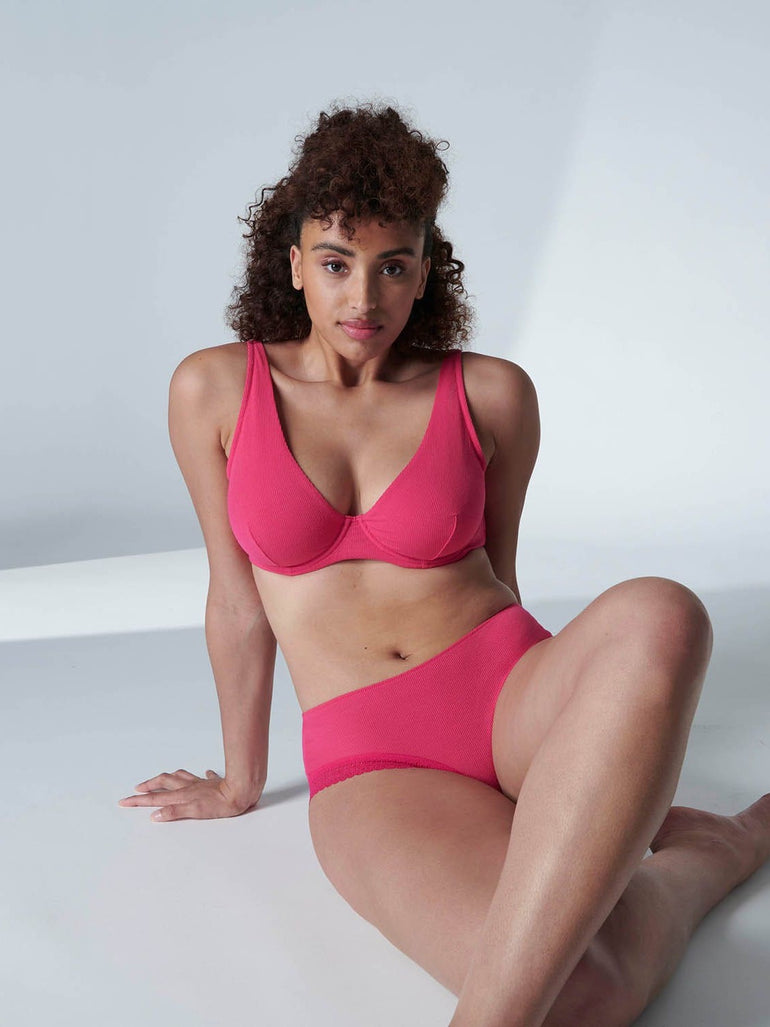 Soutien-gorge triangle emboitant décolleté plongeant - Fuschia